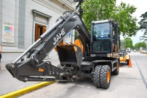 El Municipio adquirió equipamiento clave para mejorar el mantenimiento urbano
